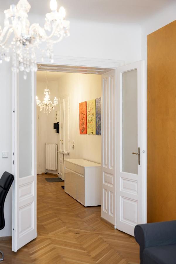 Hideaway Waehring Vienna Exterior photo