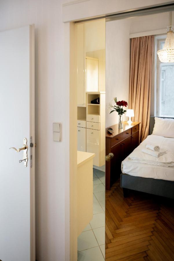 Hideaway Waehring Vienna Exterior photo