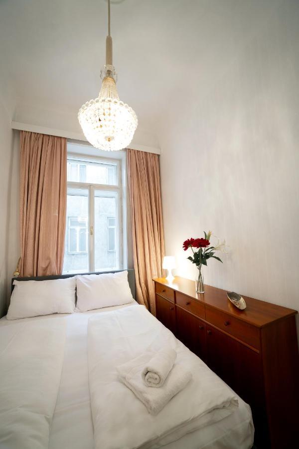 Hideaway Waehring Vienna Exterior photo